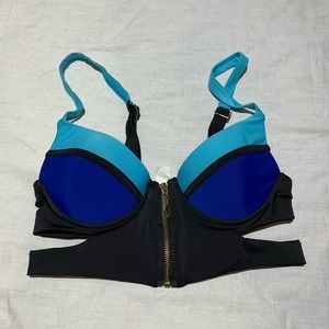 Small bathing suit top